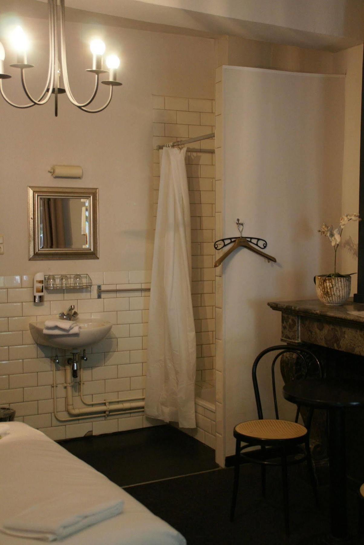 Hotel Scheldezicht Antwerp