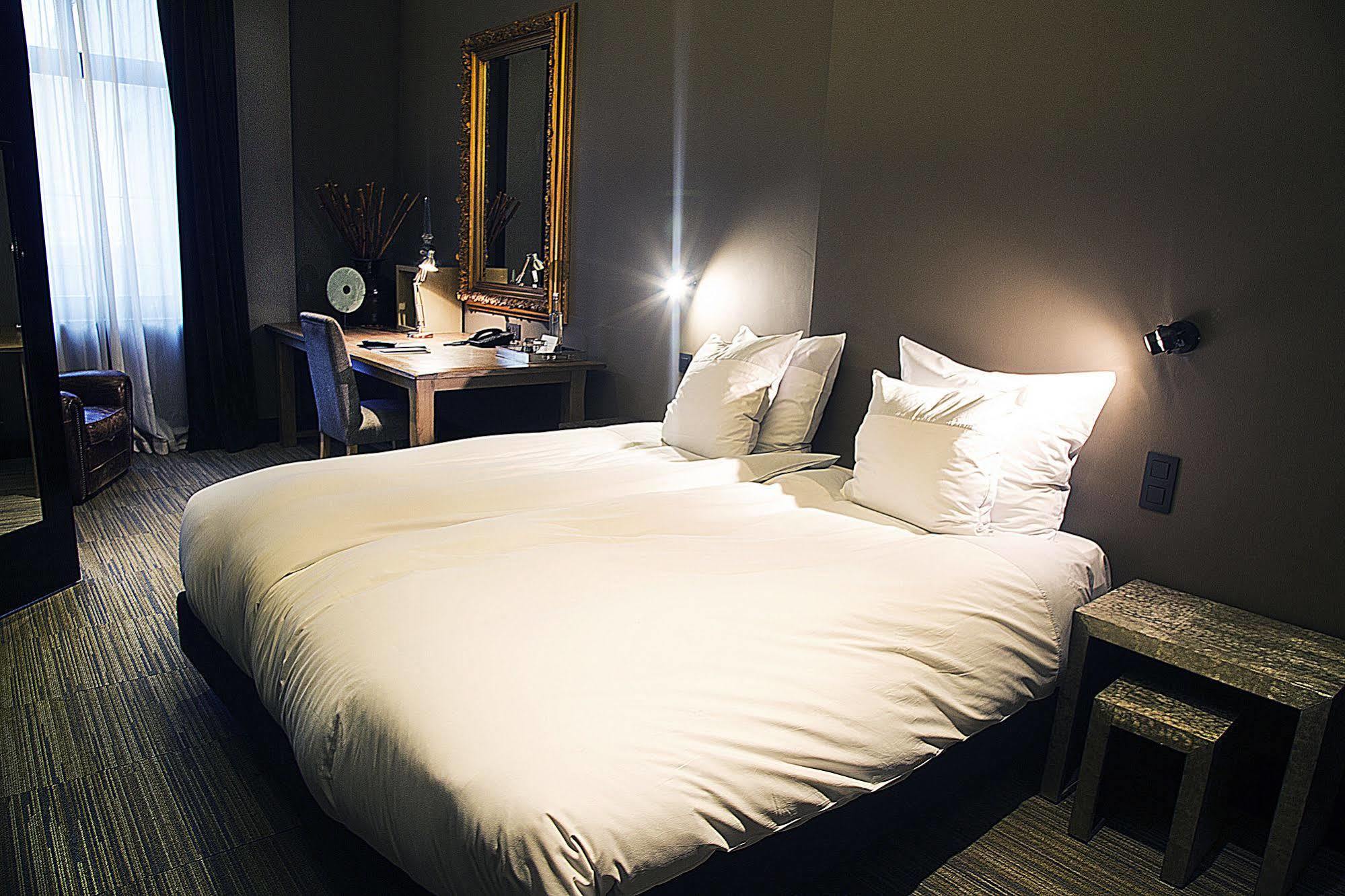 Hotel Les Nuits 4*