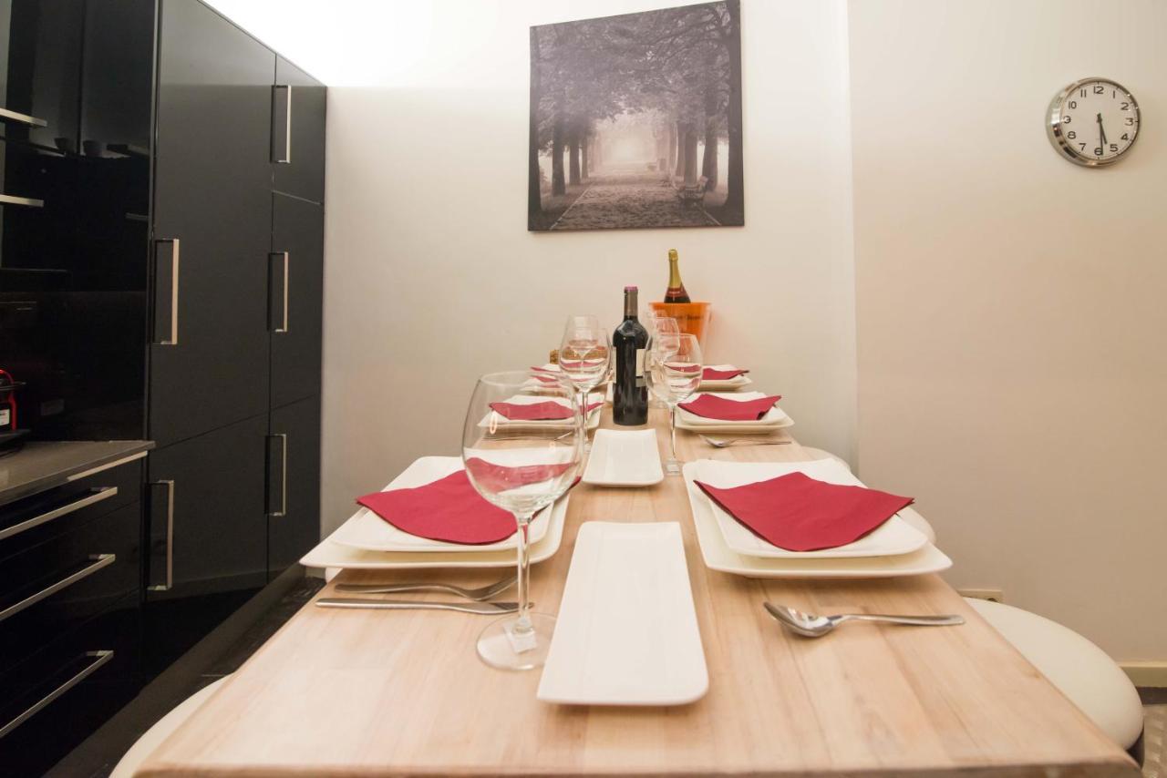 Full 4 Floors House At The Center Vakantiehuis Antwerpen