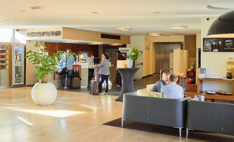 Novotel Hotel 4*