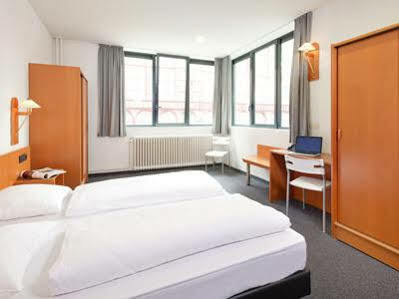 A&o 2* Antwerp