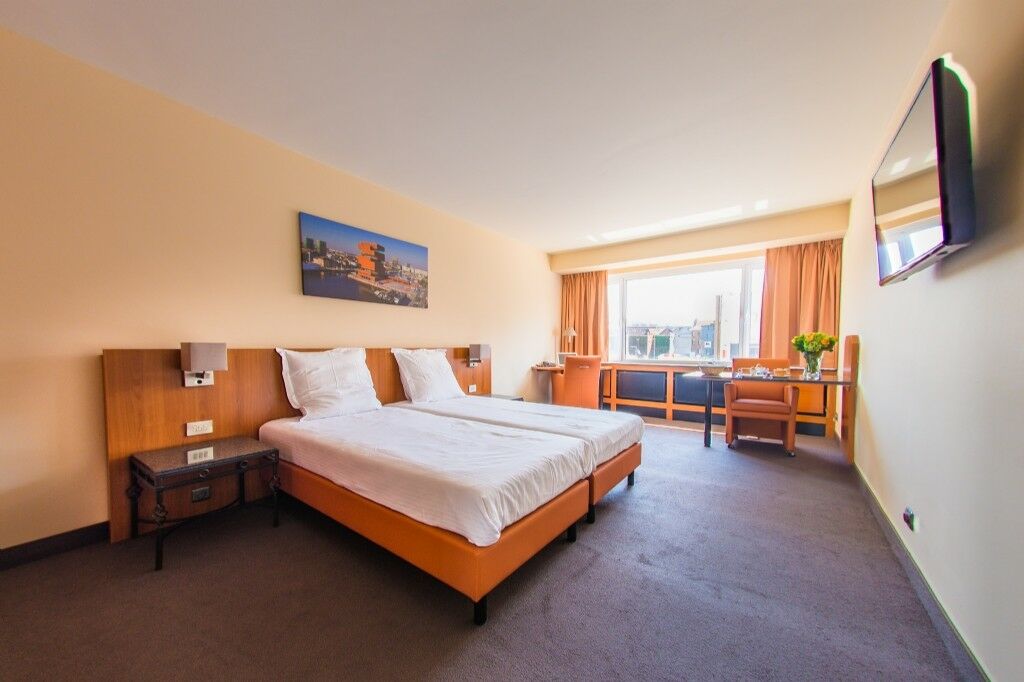 Aparthotel Arass & Business Flats