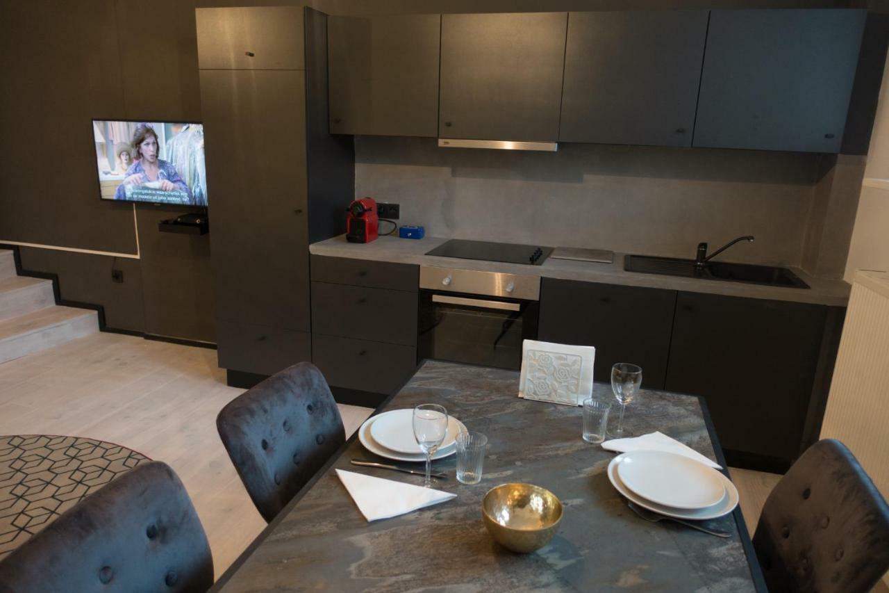Nest And Duplex City Center Apartment Antwerp