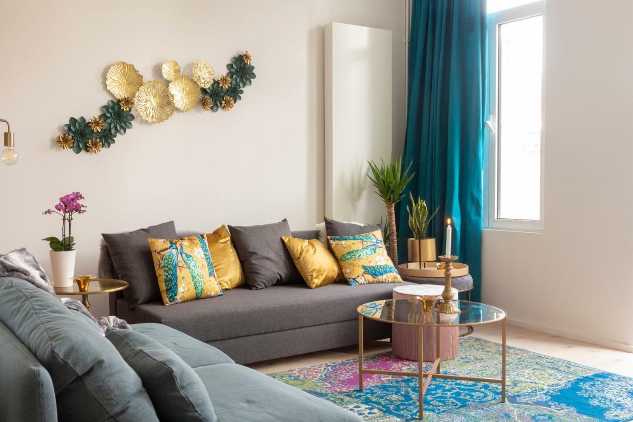 Apartment Gold *
