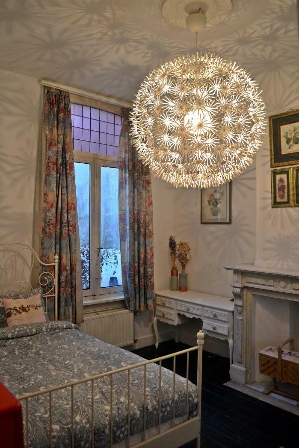 Zanzibar Bedroom *