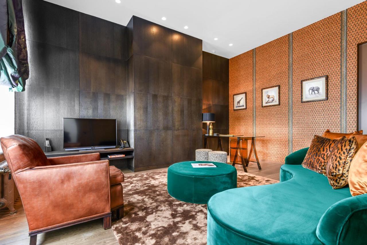 Cabosse, Boutique Palace &