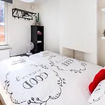 Antwerp Old Town Triplex Apartment