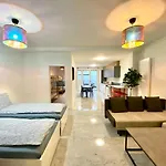 Isabel Apartments