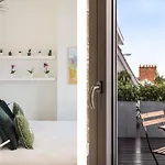 Museum Garden Views Luxury Apartments