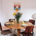 Stay Local In Charming Zuid Area