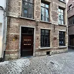 Authentic Apartment In The Heart Of Antwerp