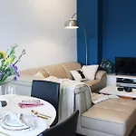 Sunny Apartment - Zuid Retreat 1Br Apartment Near Scheldt River