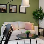 Cozy Antwerp - Little Hendrik