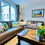 Elegant 3-Bedroom Apartment