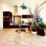 Luxurious Stay With Zen Atmosphere In Zurenborg