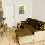 Brick 36 Antwerp - Contemporary Flat With Authentic Touch