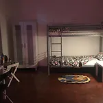 Boomerang Hostels