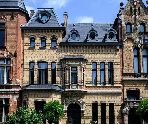 The Scent Residence