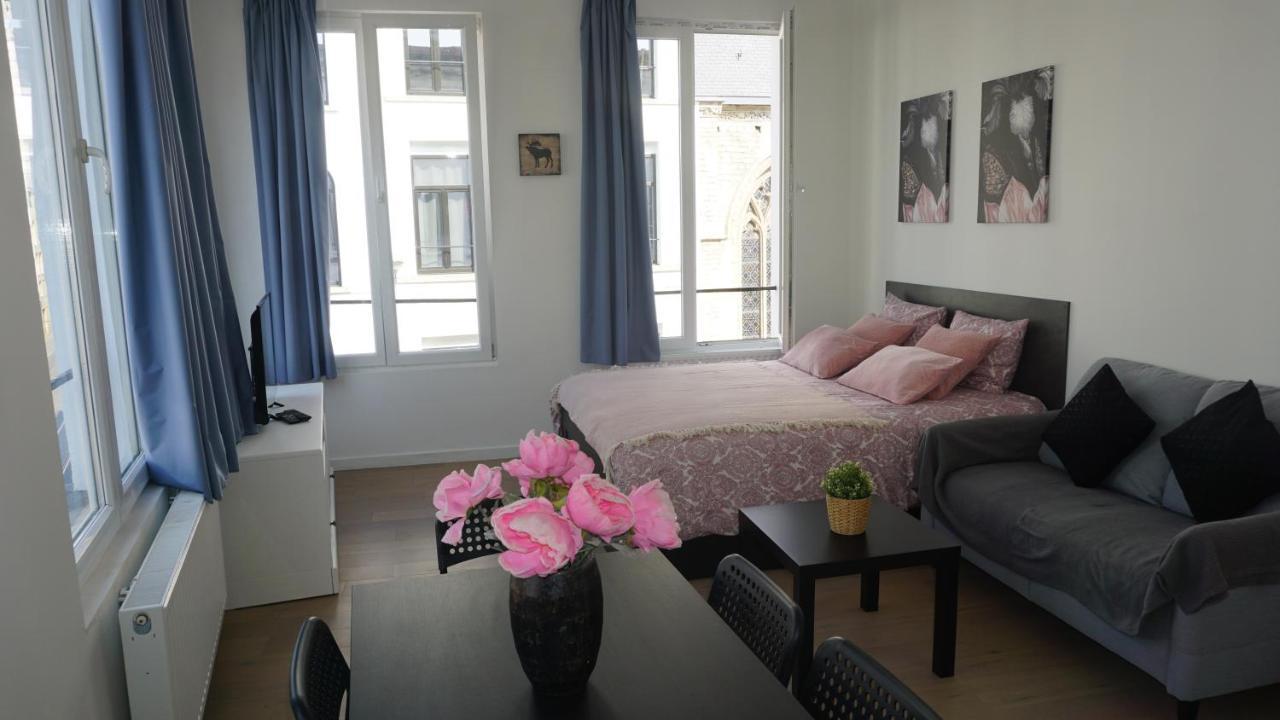 Apartment Bonjour сentre 3