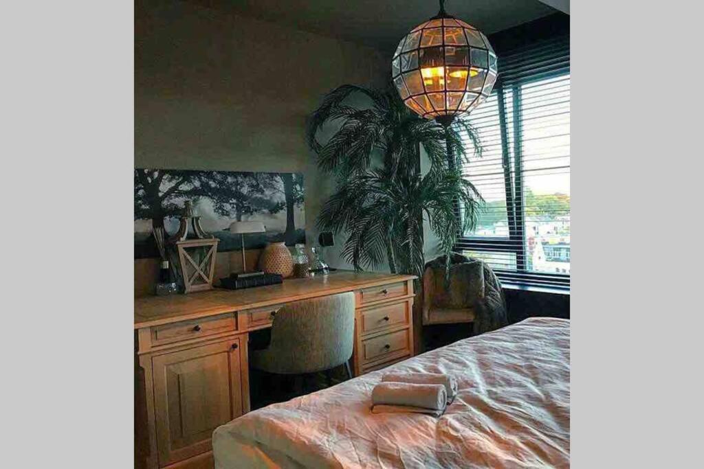 Luxurious Near Park Apartment Antwerp