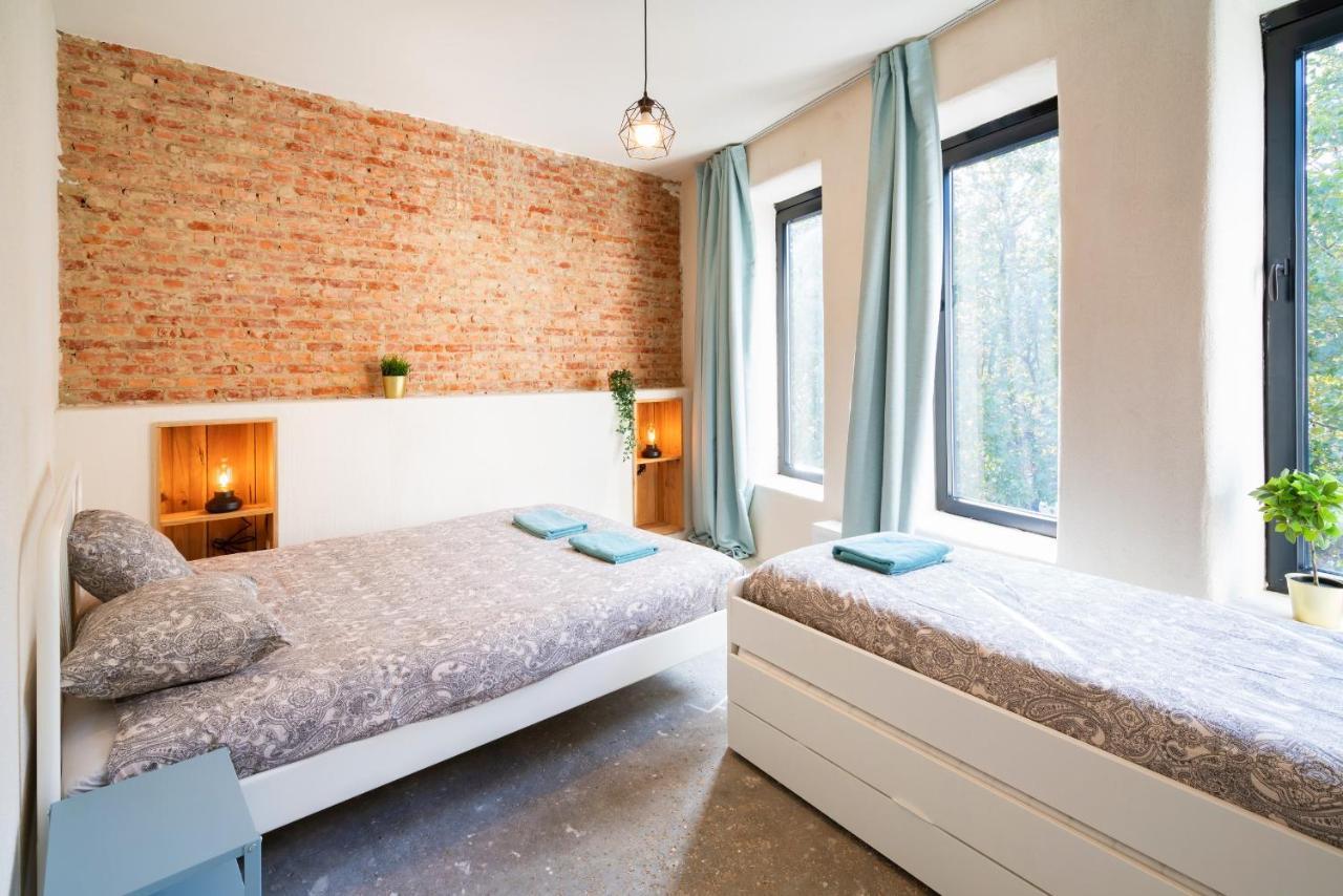 The Industrial Apartment *
