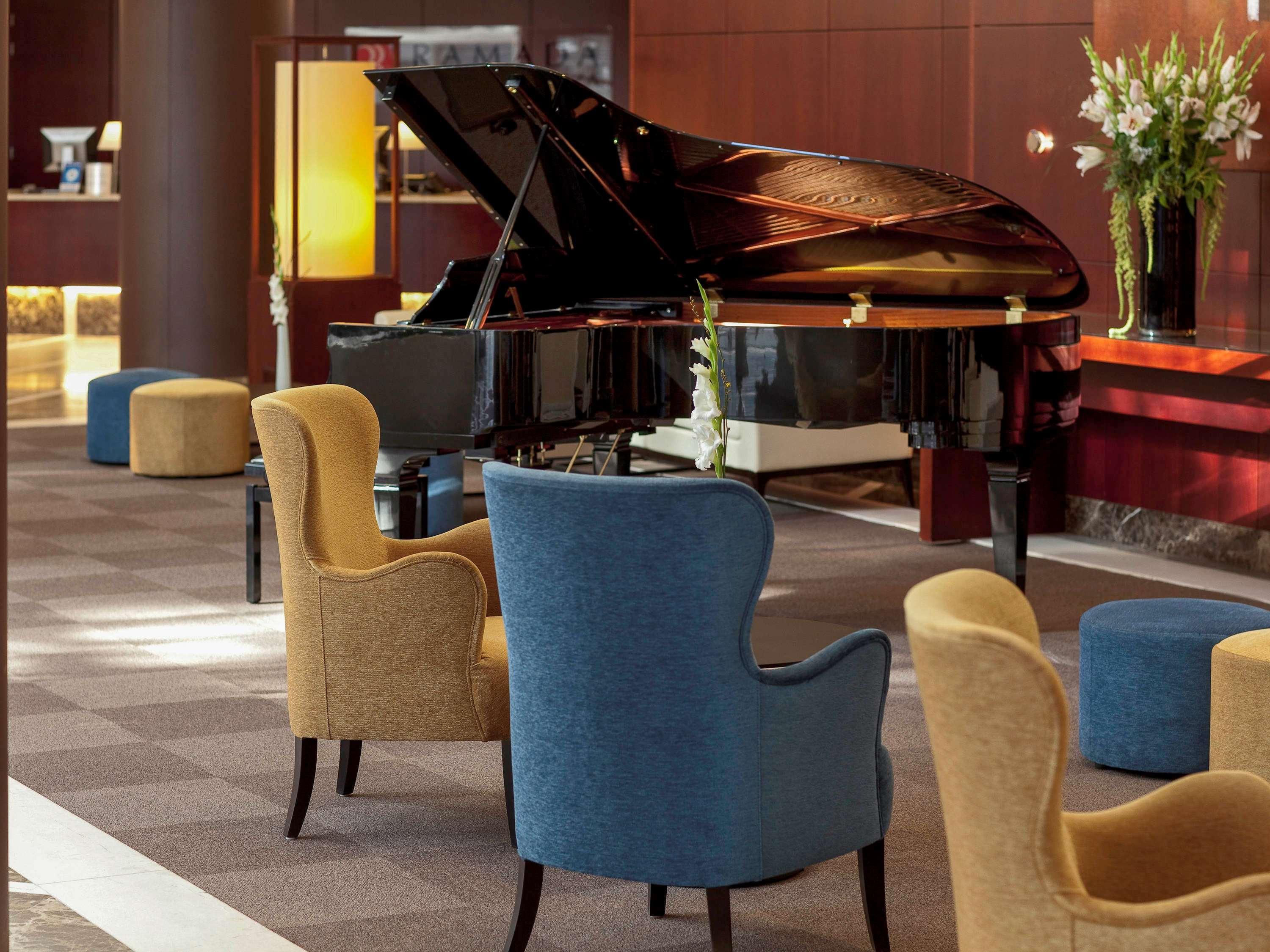 Mercure South 4*