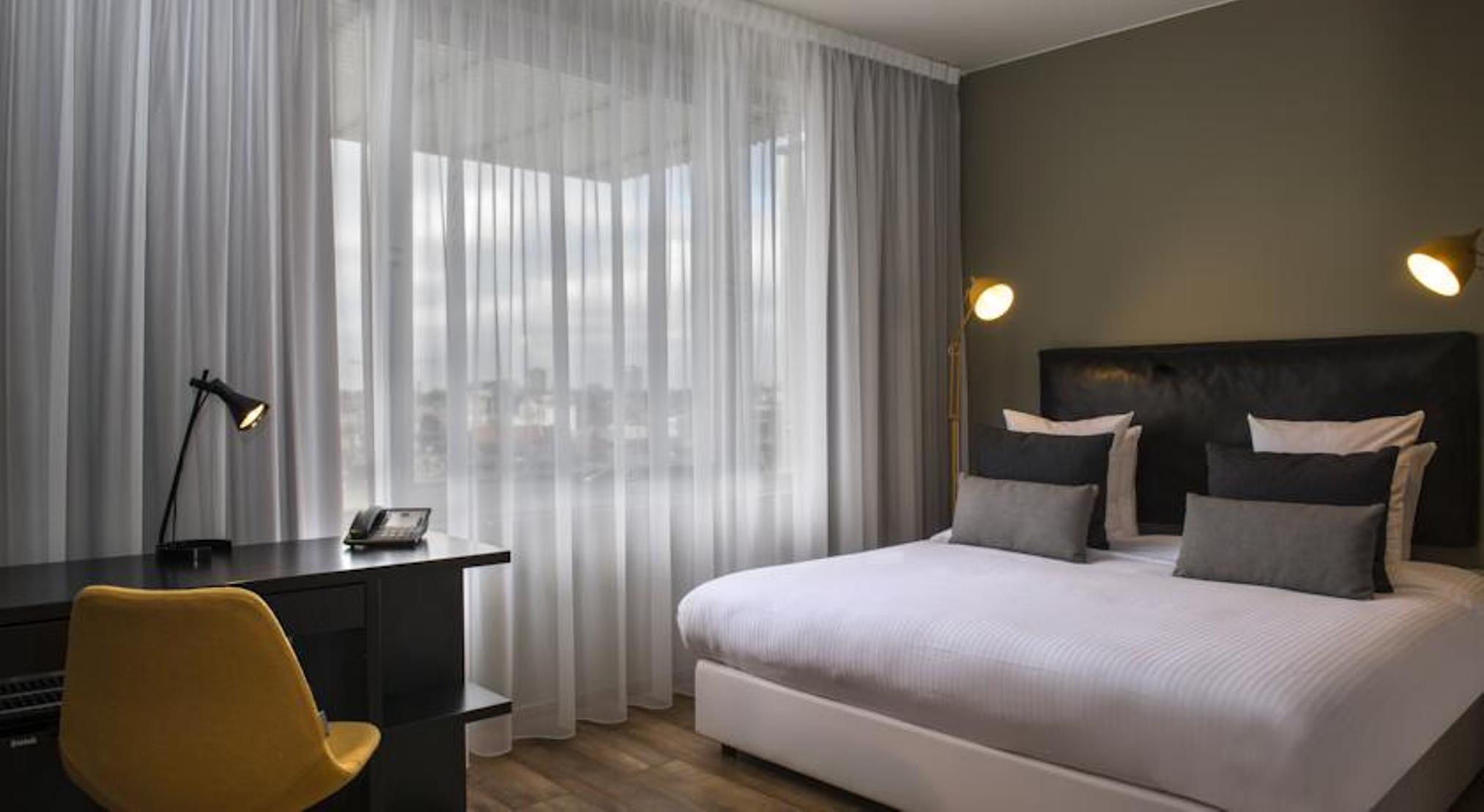 Tryp By Wyndham Hotel