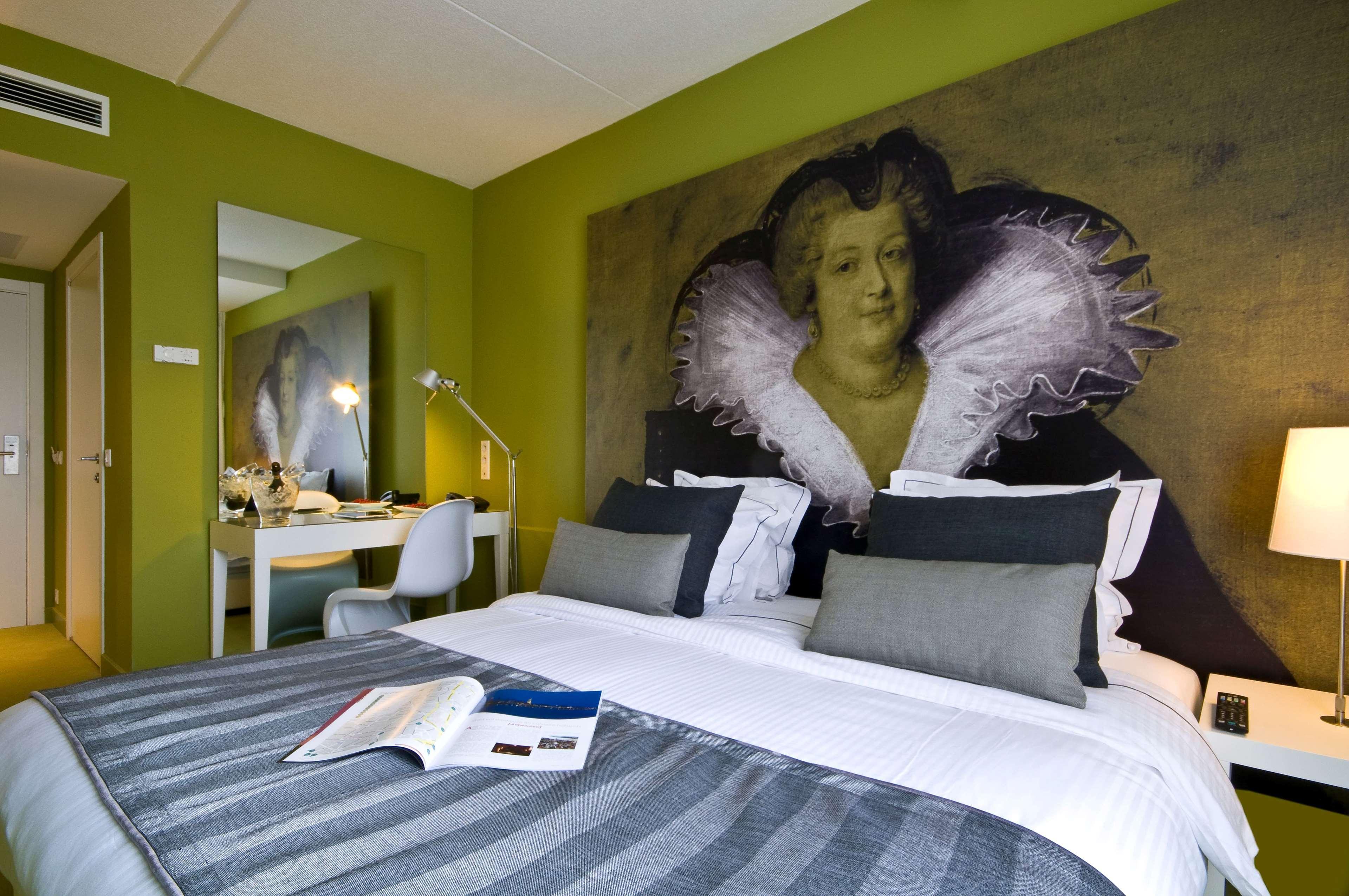 Tryp By Wyndham Hotel Antwerp