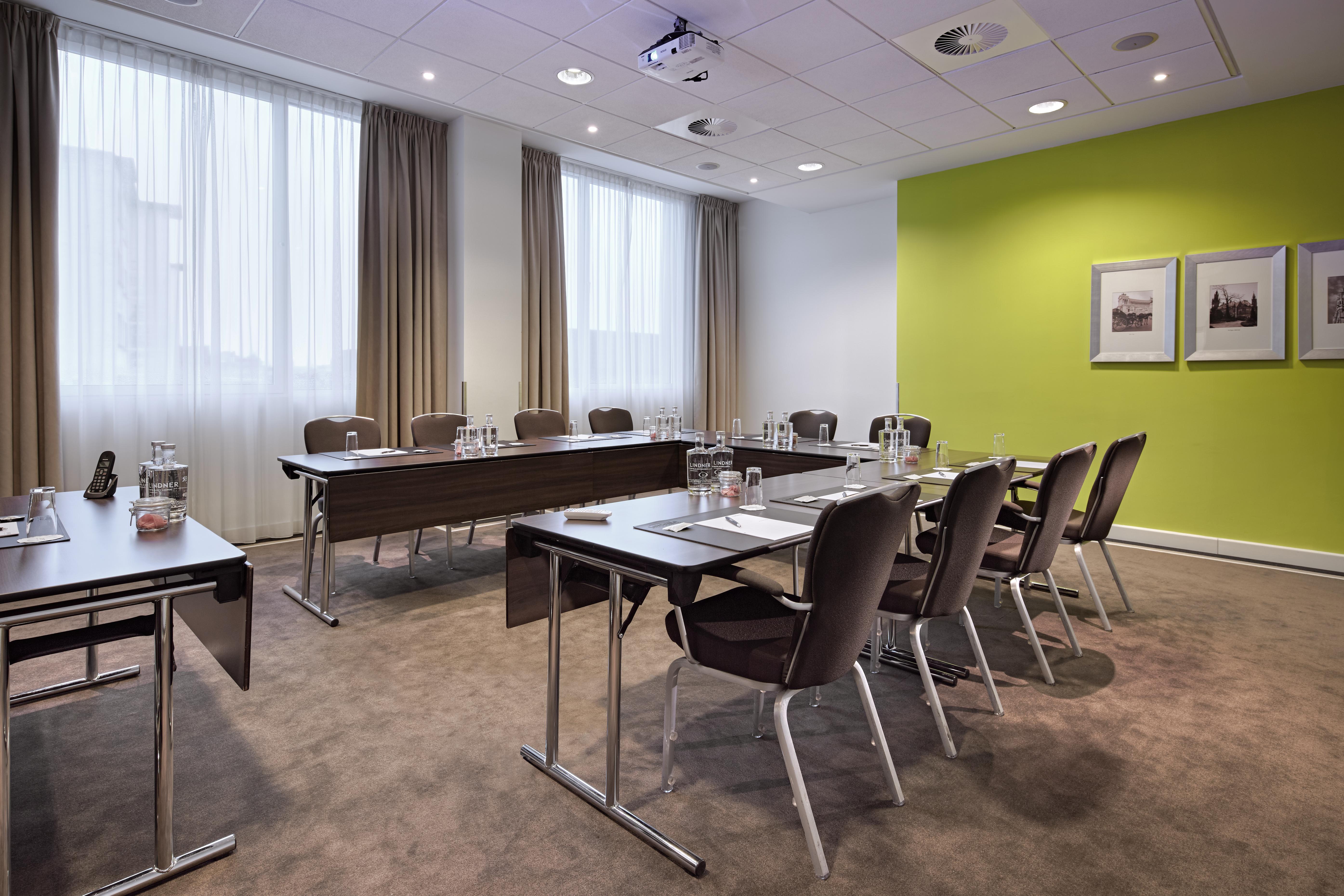 Lindner Wtc Hotel&city Lounge Hotel