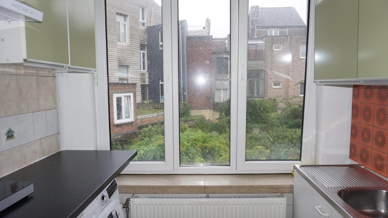 House Luppen Two Kitchens Two Bathrooms *