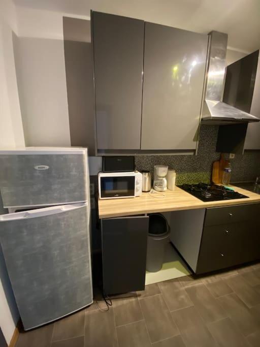 Двухкомнатная Квартира В Самом Центре Г. Антверпен Apartment Antwerp