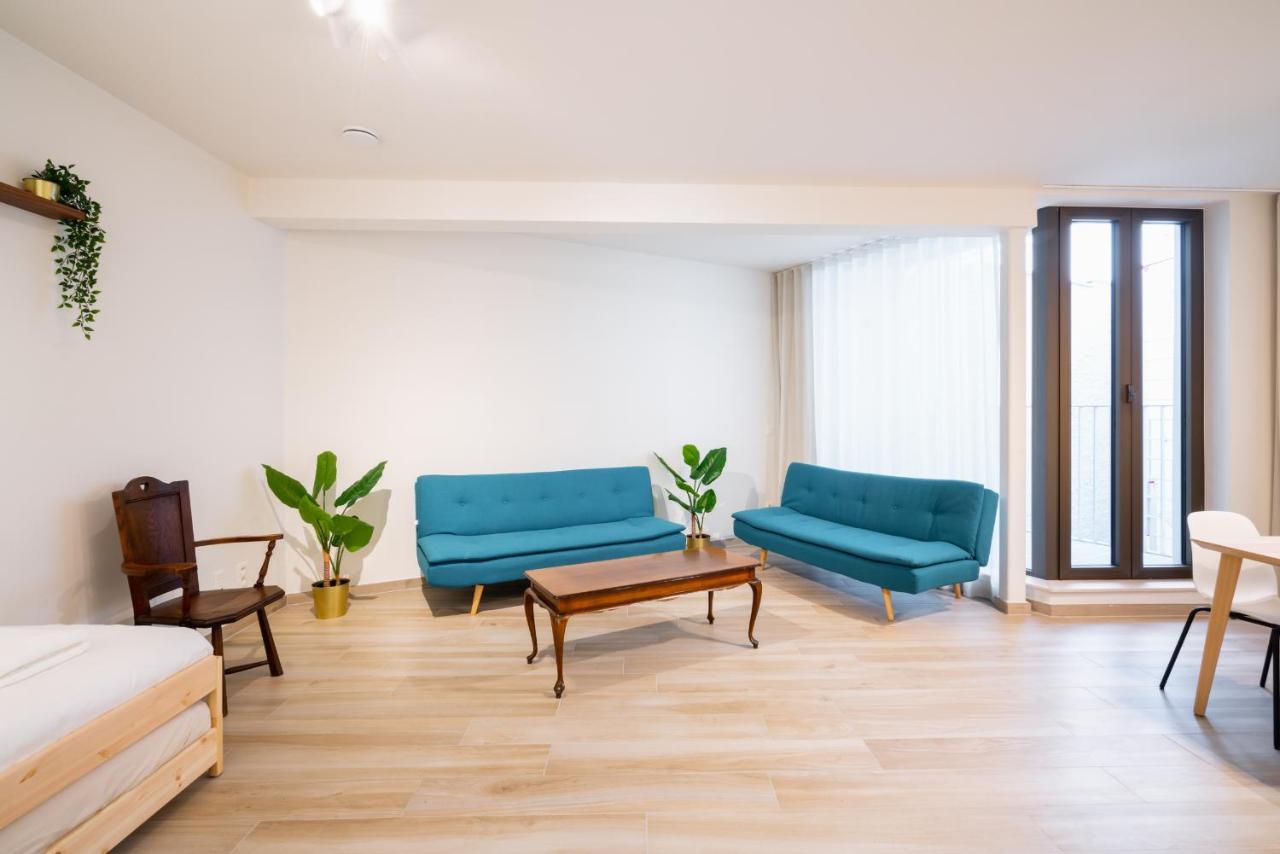 Opera Square In The Center Of Apartment *
