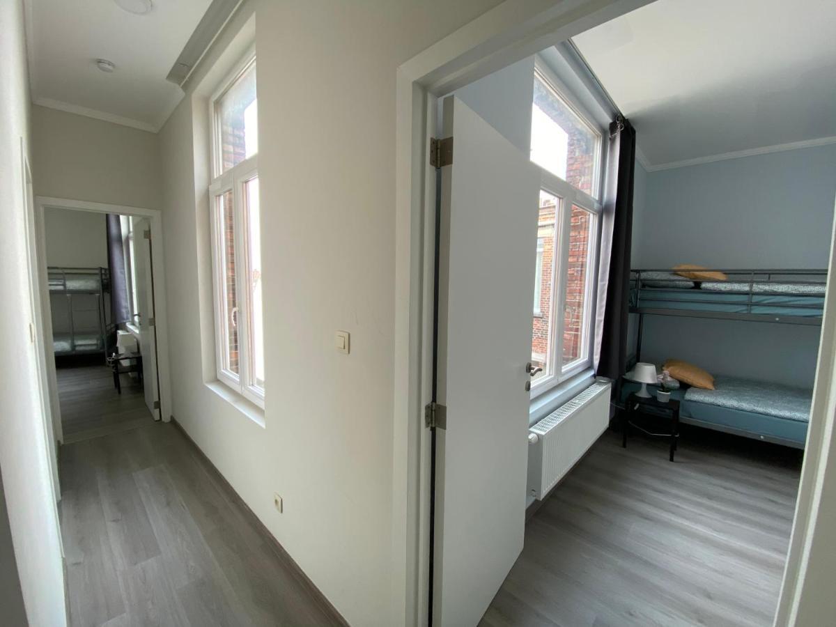 Apartment Plantin 3 Sleeping 2 Bathrooms. Antwerp