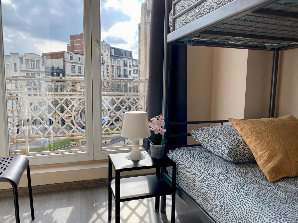 Plantin 3 Sleeping 2 Bathrooms. Antwerp