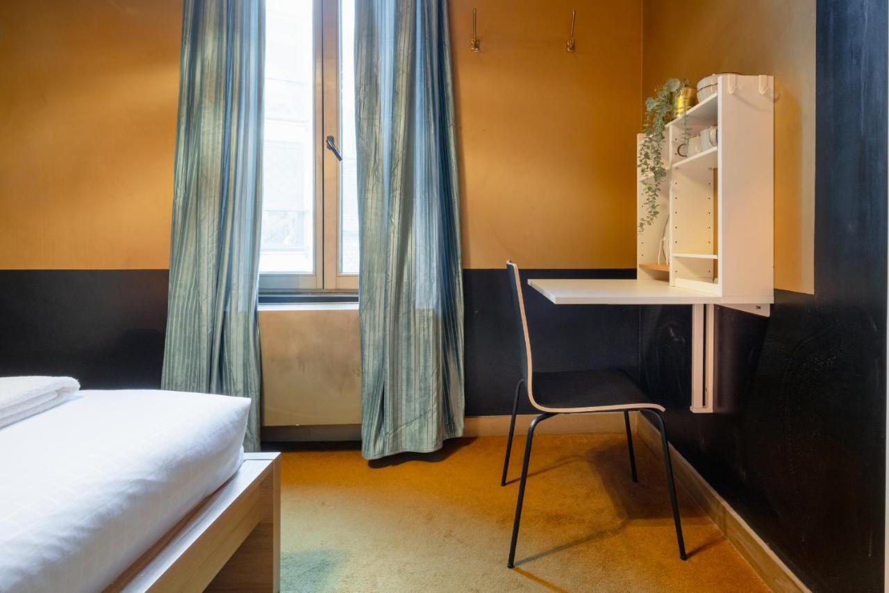 National Street Apartment