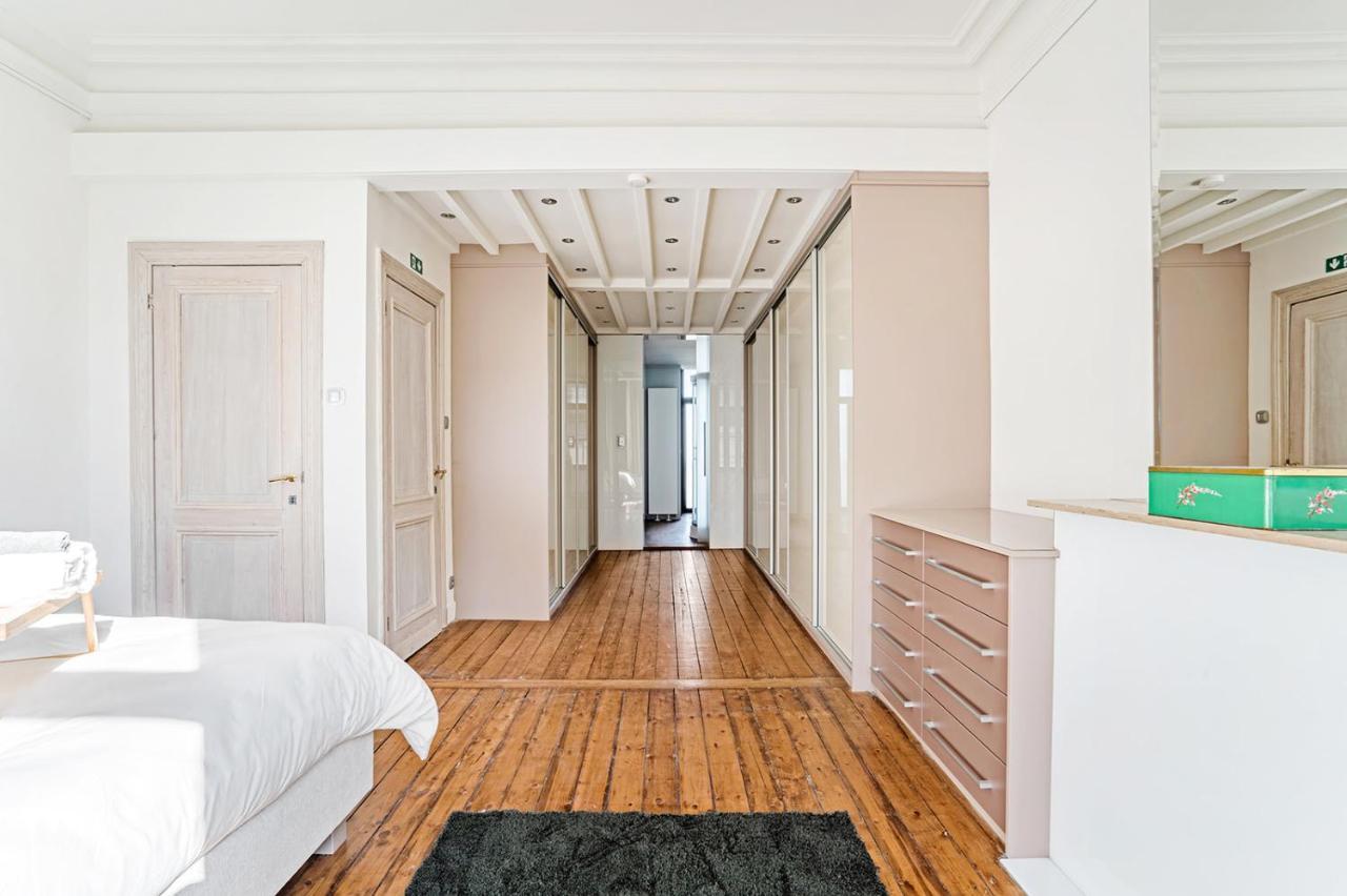 Ruime Woning In Een Leuke Buurt Nabij Het Centrum *