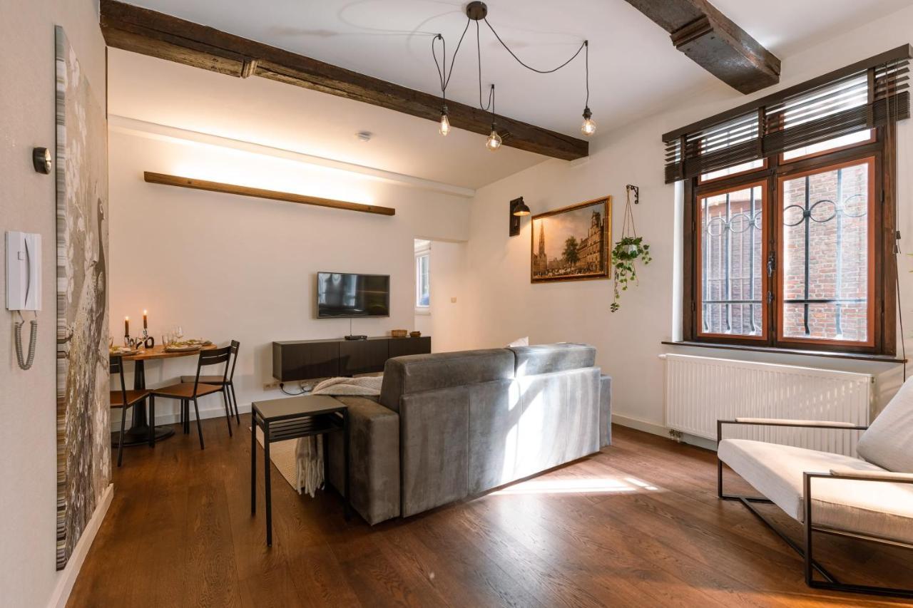 Authentic In The Heart Of * Antwerpen