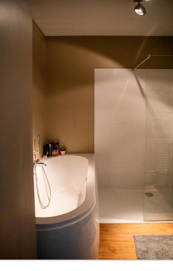 Appartement Ruim Met Prachtig Zicht Op A+ Locatie! *