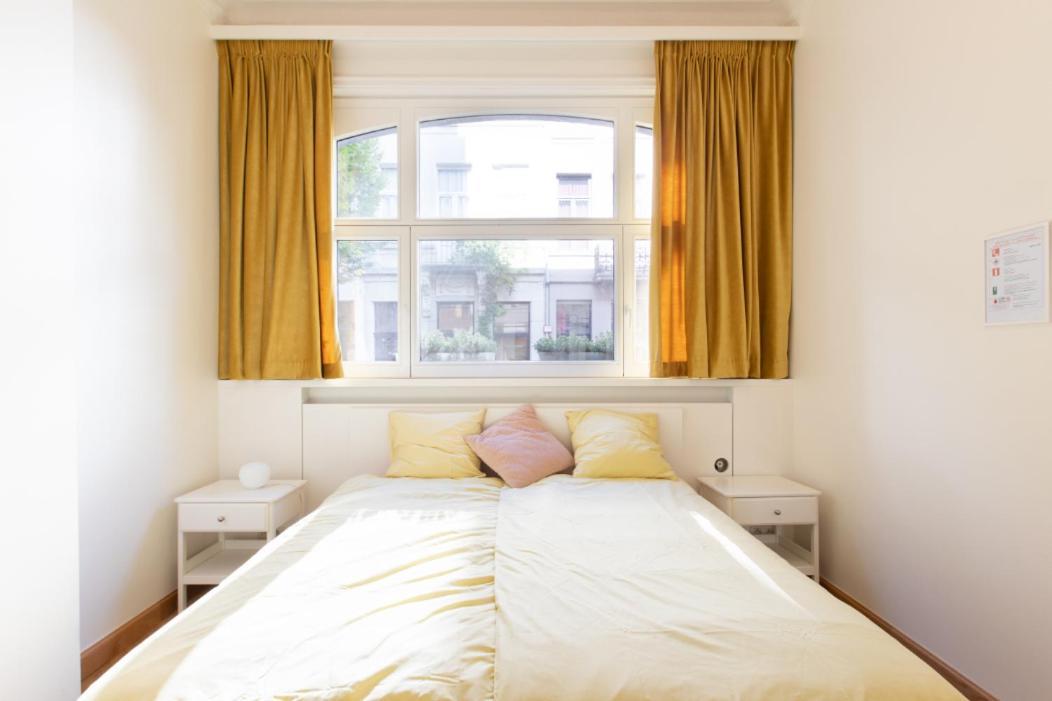 Apartment Pauline Loveling With Quiet Garden And 2 Bathrooms