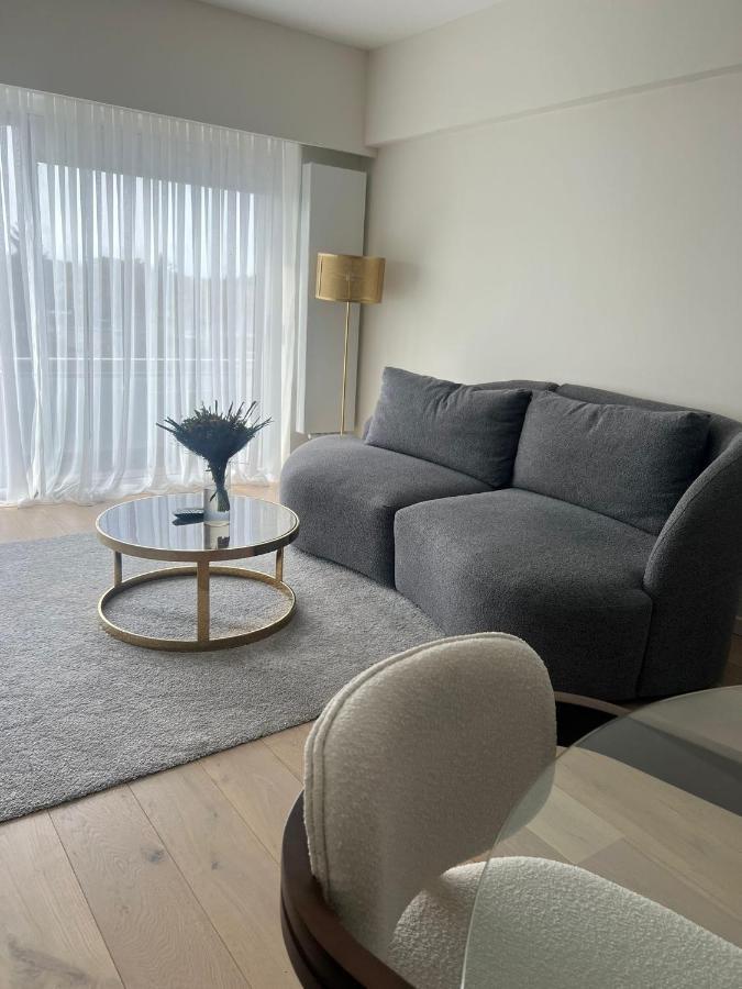 Luxury In Berchem-antwer Apartment *