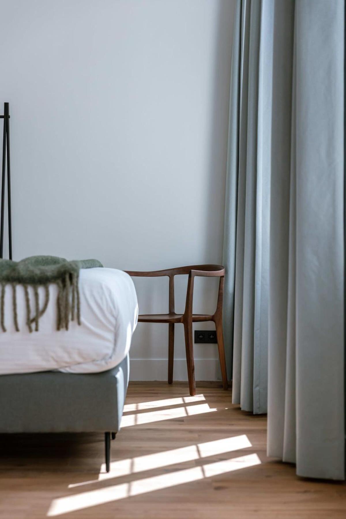 Huswell - Stylish In The Heart Of * Antwerpen