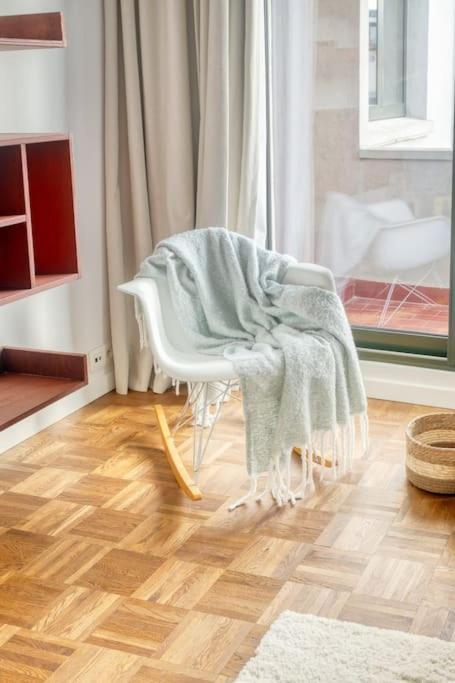 Appartement Cozy Retreat In With Balcony