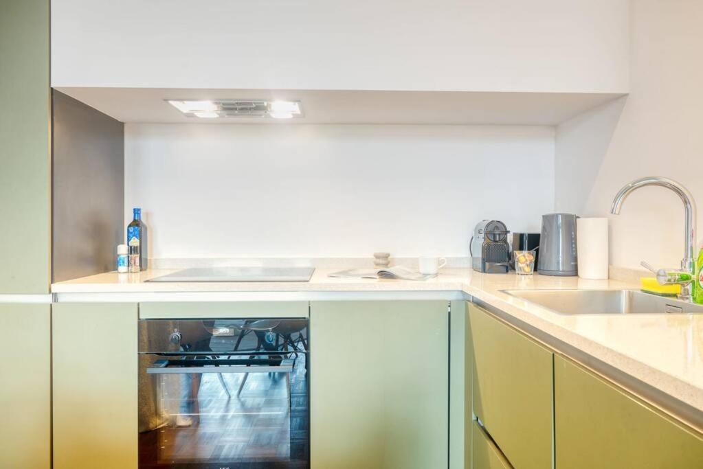 Appartement Cozy Retreat In With Balcony *