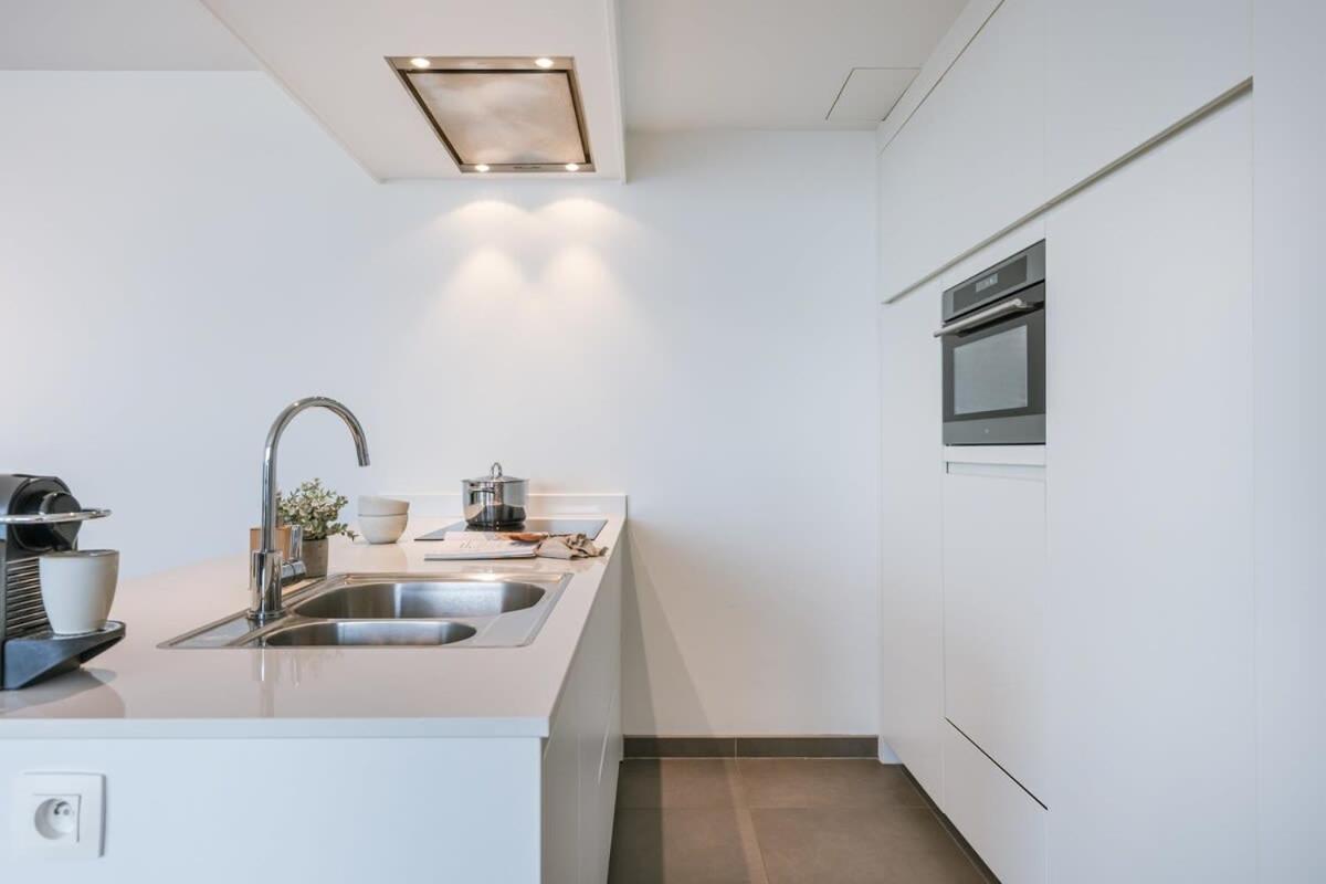 Huswell - With Beautiful View Of Vakantiehuis Antwerpen