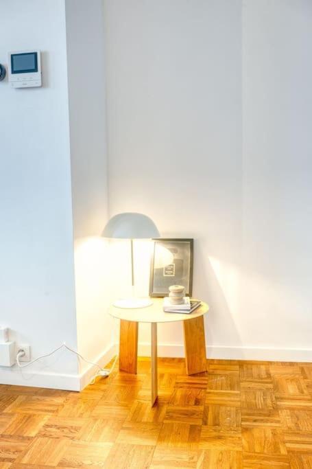 Cozy Retreat In With Balcony Antwerpen