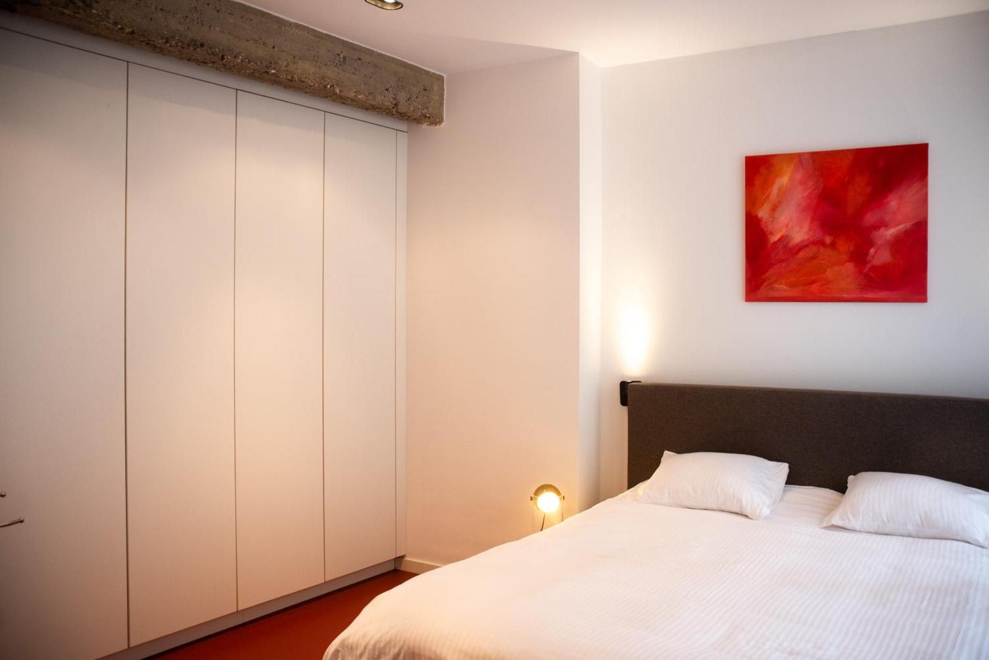 Light And Airy On Top Location - Industria In Historical Center Apartment Antwerpen