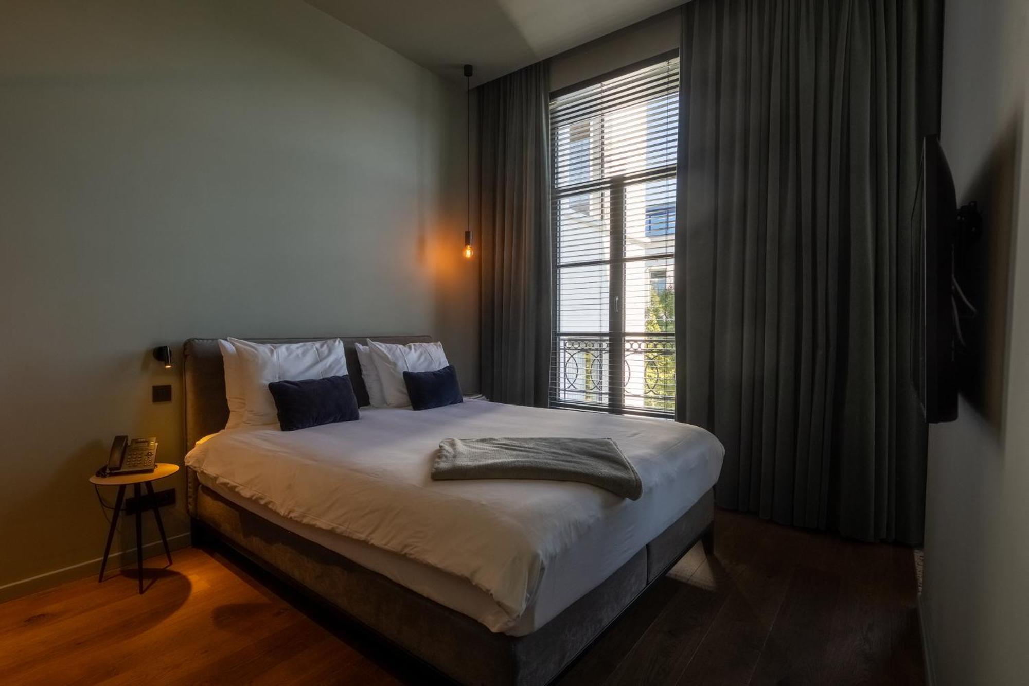 U Eat & Sleep Antwerp