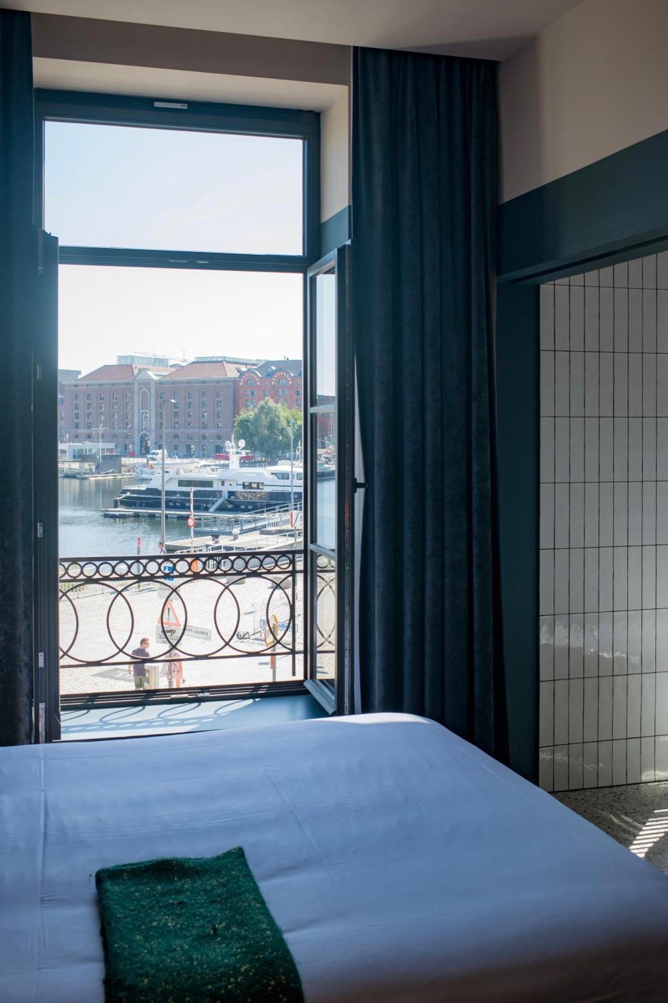 U Eat & Sleep 4* Antwerp