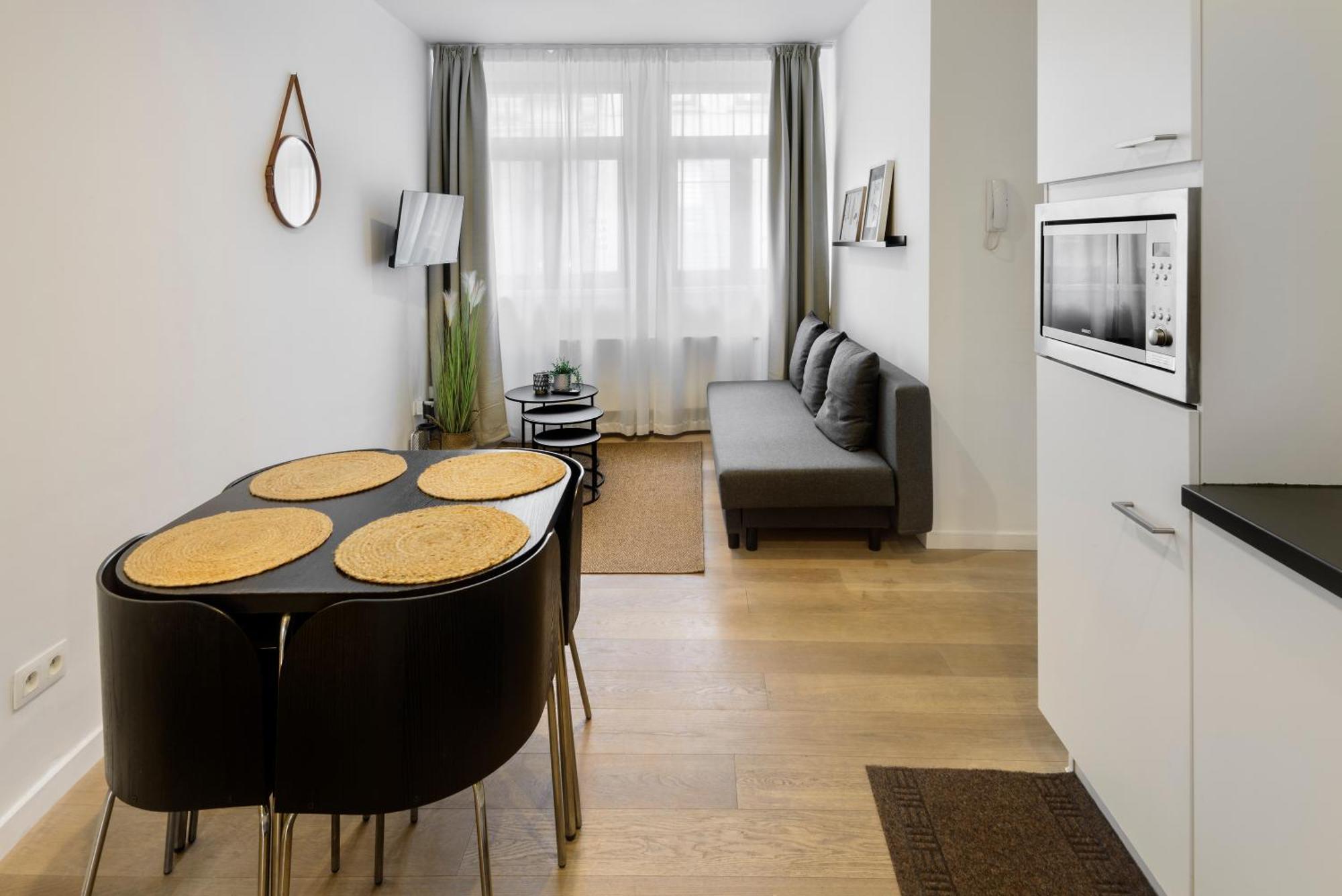 R73 By Domani Antwerpen