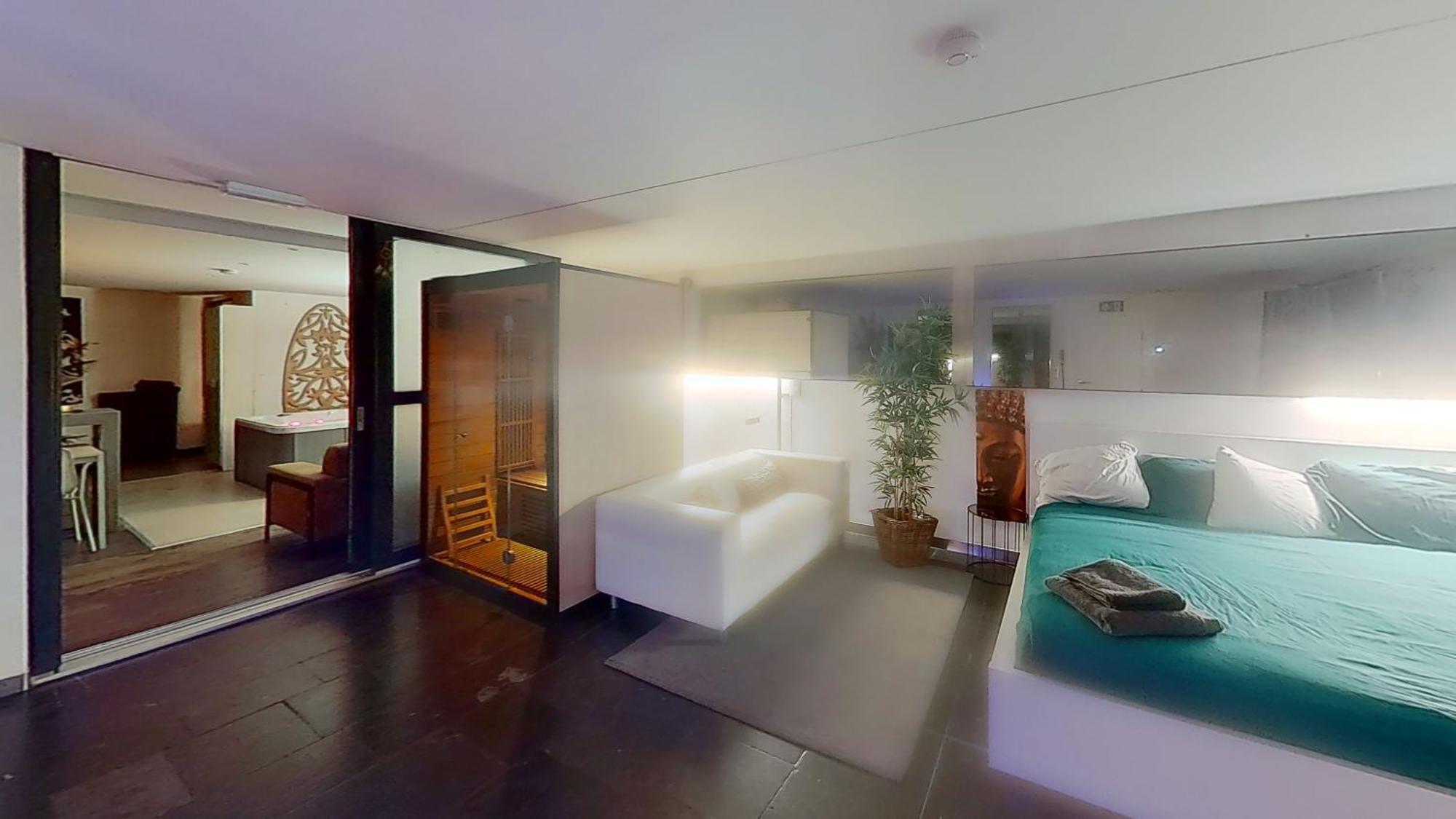 And Cosy Place With Jacuzzi And Sauna To Relax In The Centre Of * Antwerpen